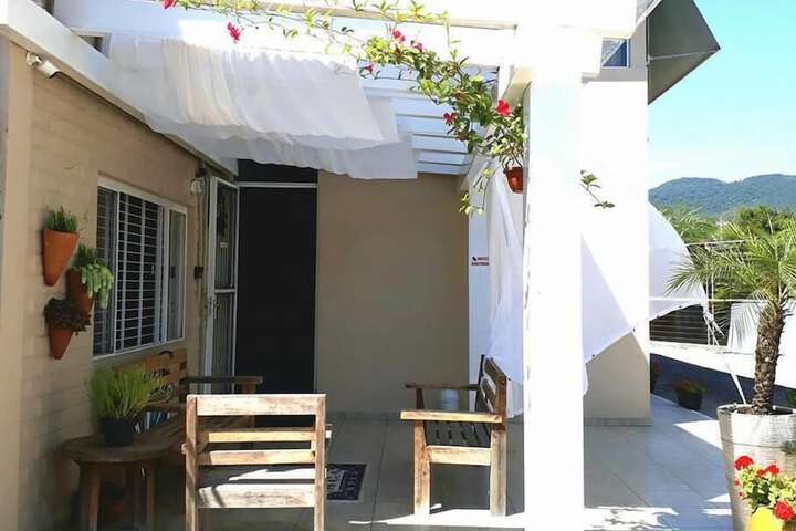 Hotel Exterior 36 of 41