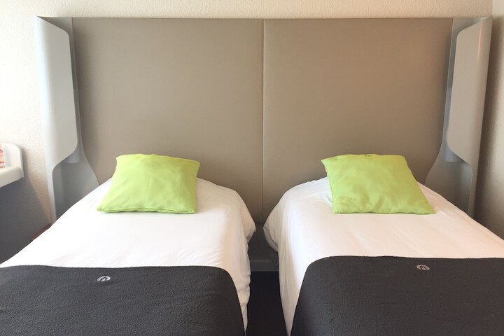 Room 5 of 34