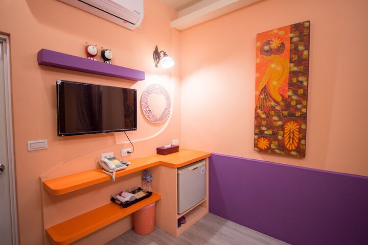 Room 7 of 44