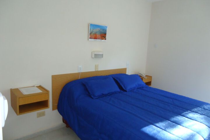Room 8 of 54