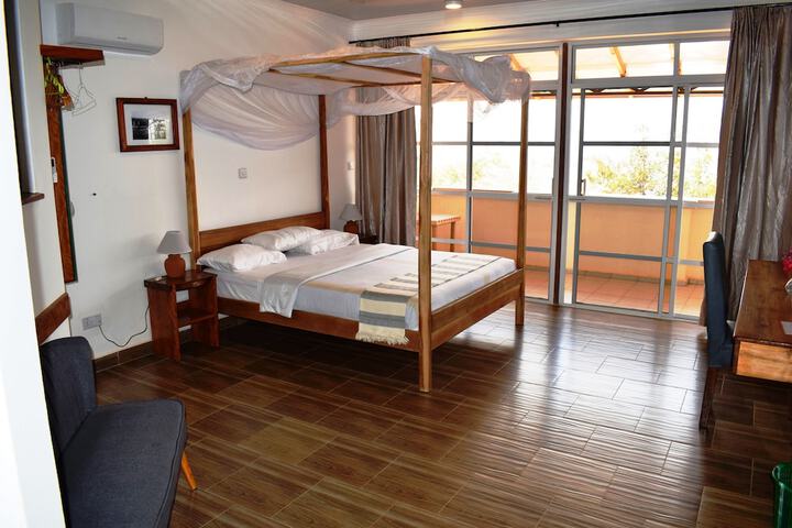 Room 12 of 56
