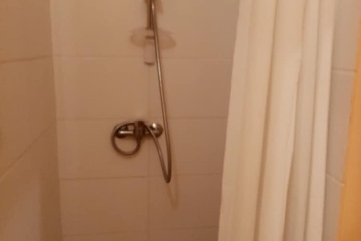 Room 9 of 14