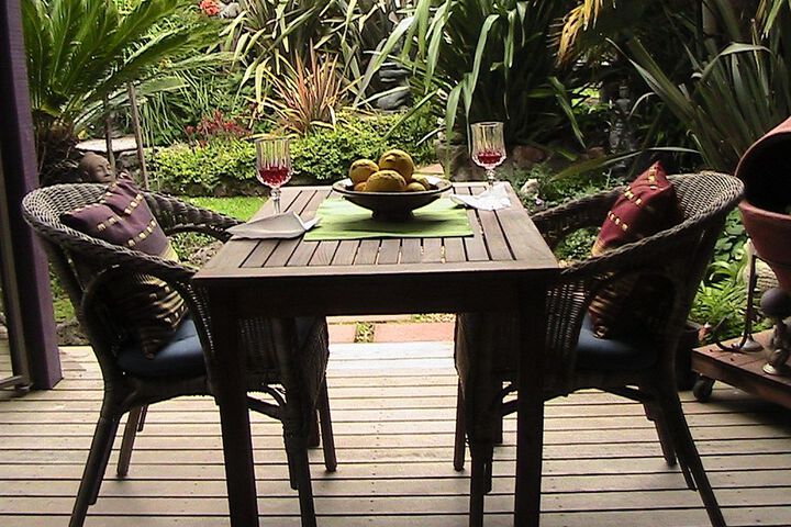 Dining 34 of 50