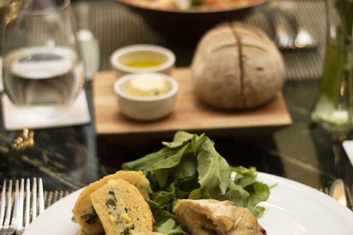 Dining 75 of 110