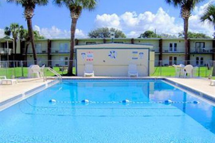 Pool 58 of 60