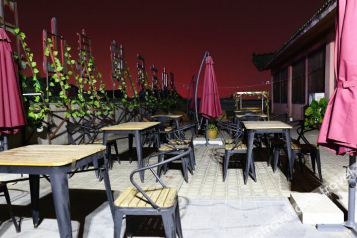 General 9 of 17