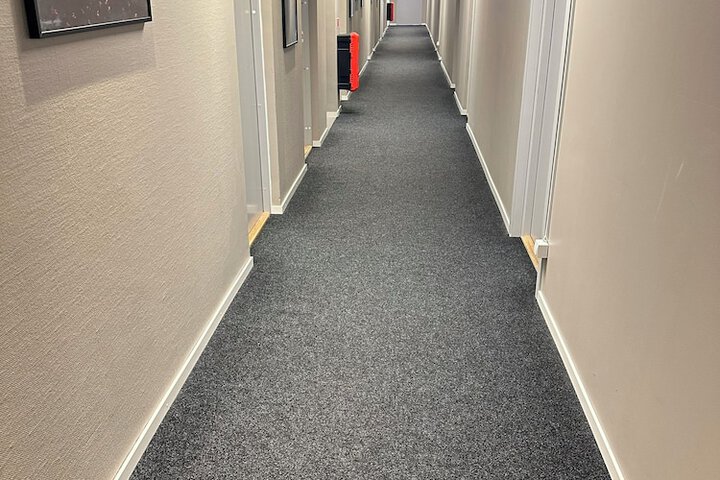 Ballroom/Hall 80 of 82