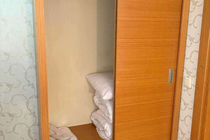 Room 14 of 26