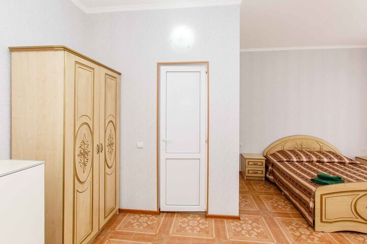 Room 16 of 47