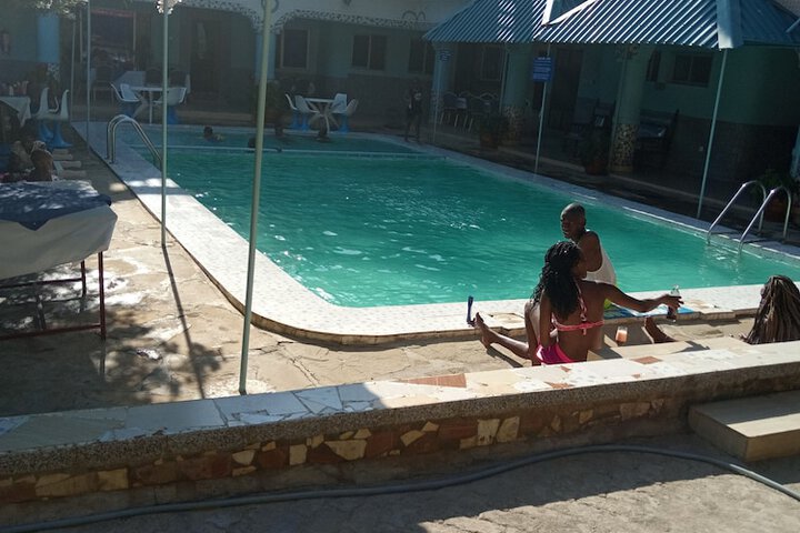 Hotel Pool