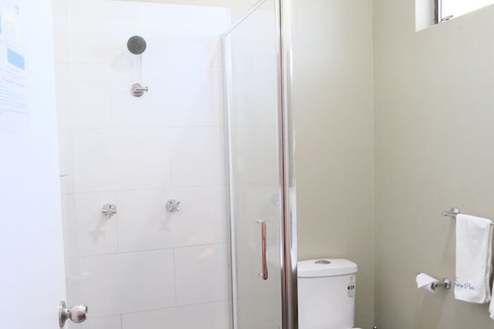 Room 109 of 169