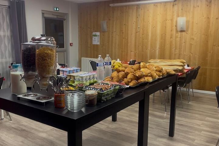 Breakfast buffet