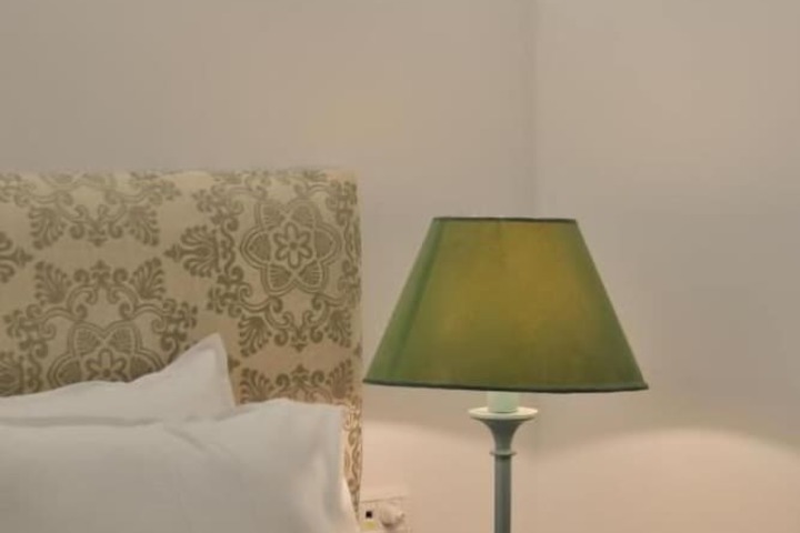 Room 21 of 29