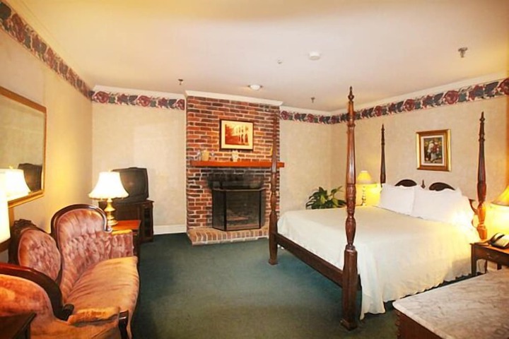 Room 88 of 170