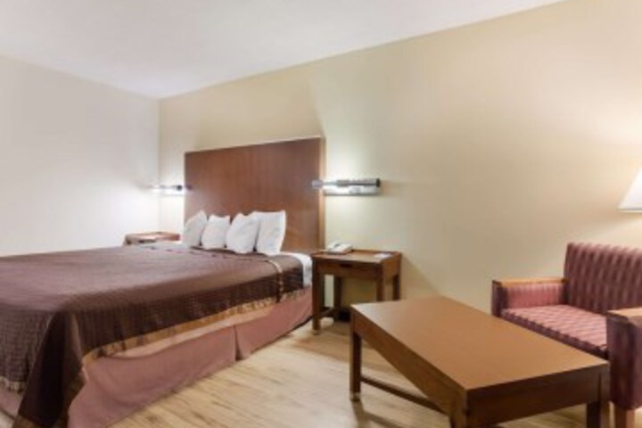 Room 18 of 36