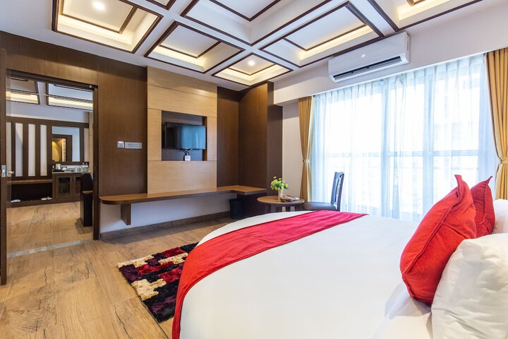 Room 14 of 60