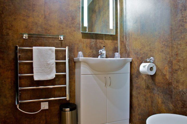 Room 15 of 26