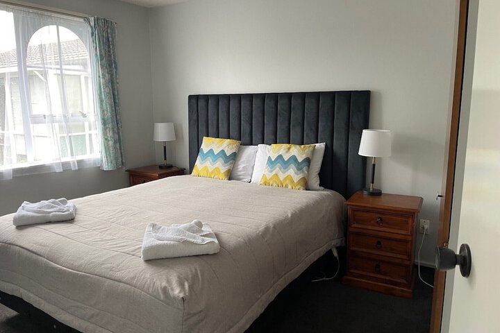 Room 15 of 36