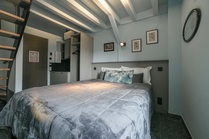 Room 28 of 101