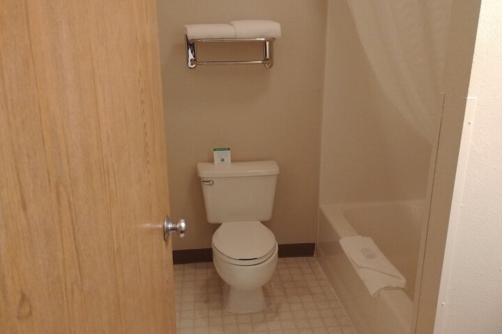 Room 20 of 35