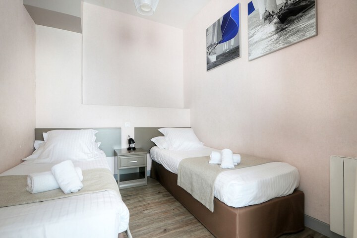 Room 10 of 59