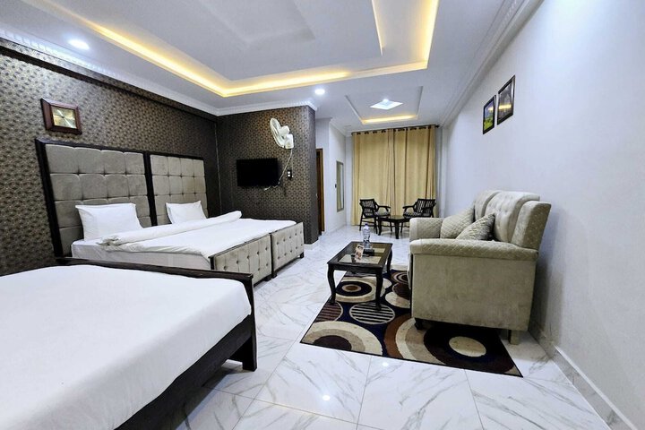 Room 47 of 87