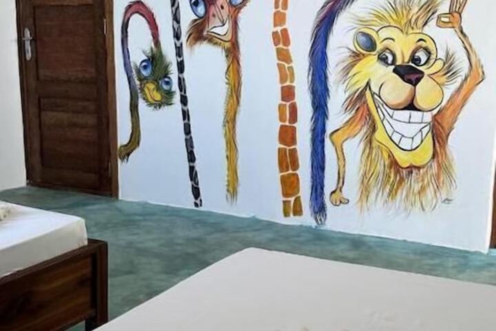Room 8 of 29