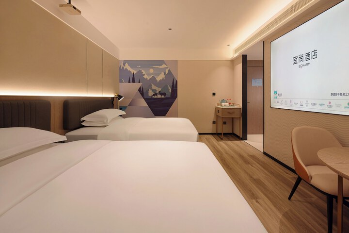 Room 34 of 127