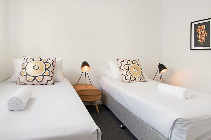 Room 5 of 64
