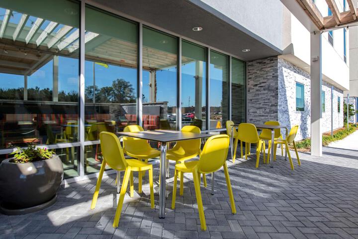 Hotel View 95 of 104