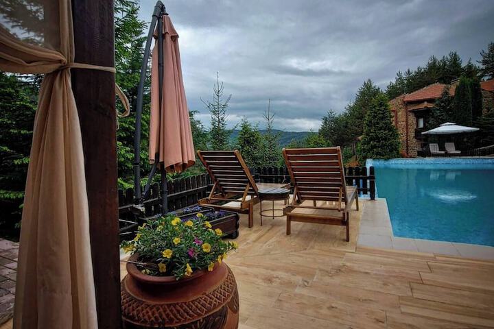 Pool Hotel