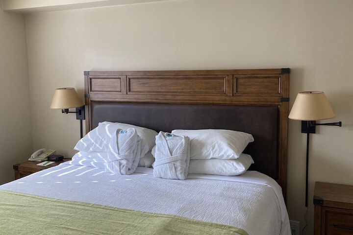 Room 18 of 60