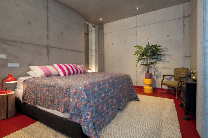 Room 37 of 120