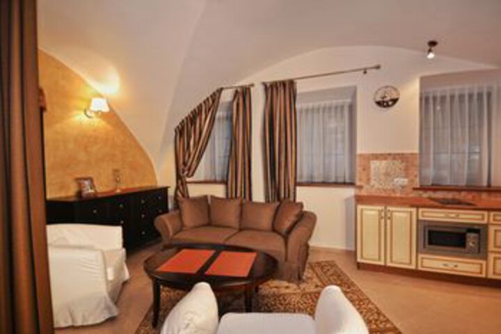 Room 36 of 41