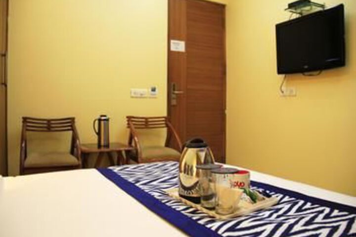 Room 16 of 20