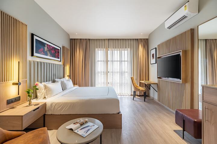 Room 6 of 60