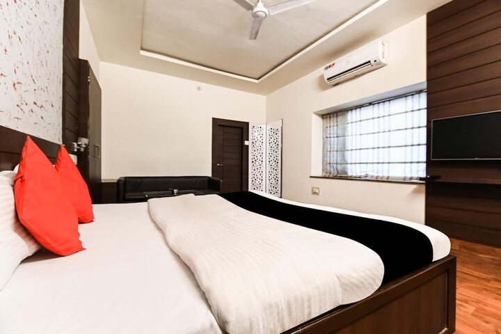 Room 18 of 57