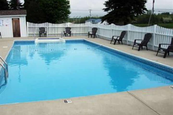 Pool 7 of 7
