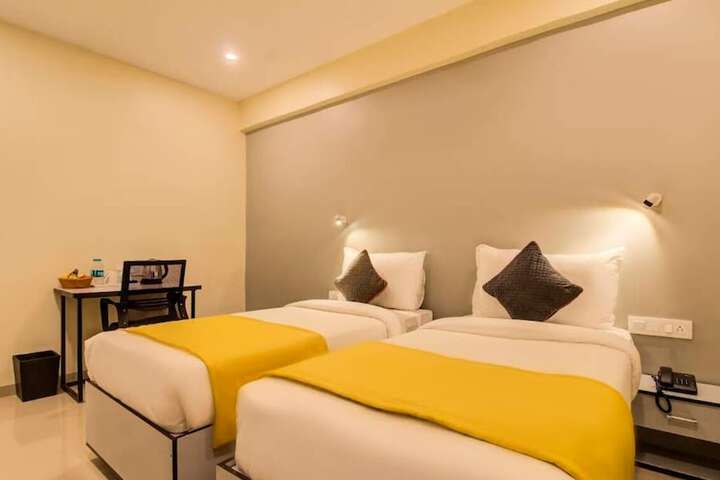 Room 15 of 26