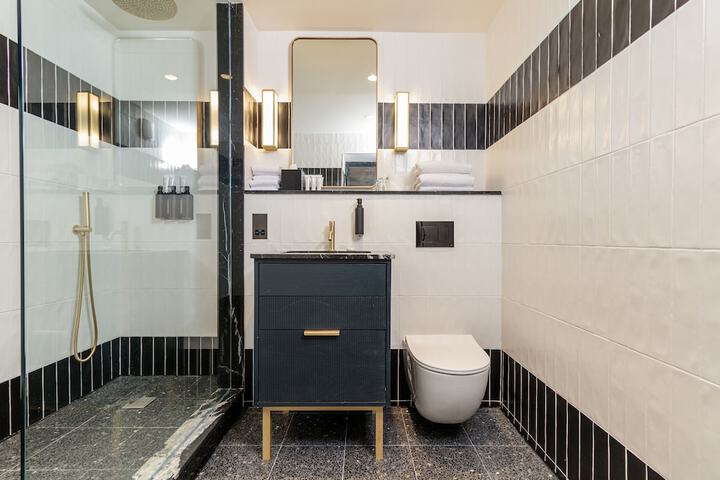 Bath Interior
