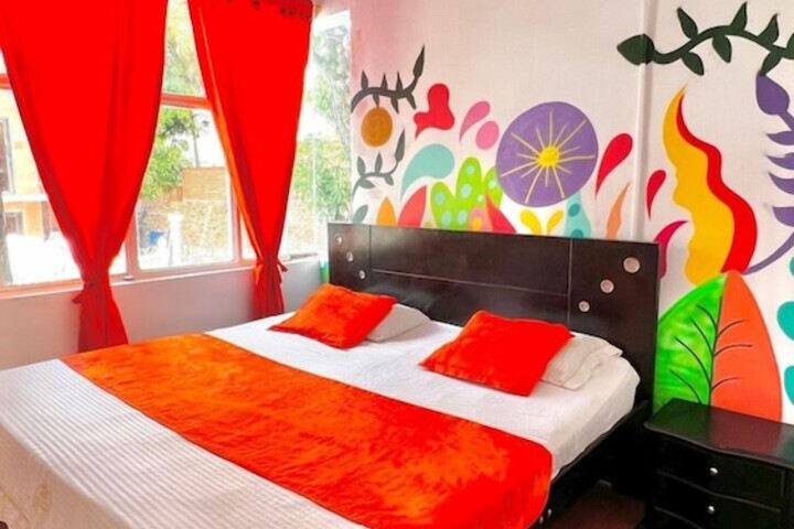 Room 15 of 27
