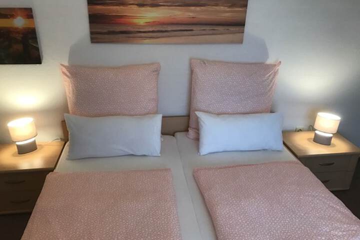 Room 9 of 44