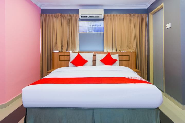 Room 26 of 41