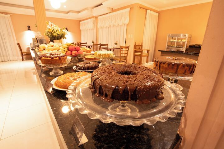 Breakfast/Coffee Service 44 of 67