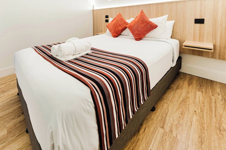Room 14 of 62