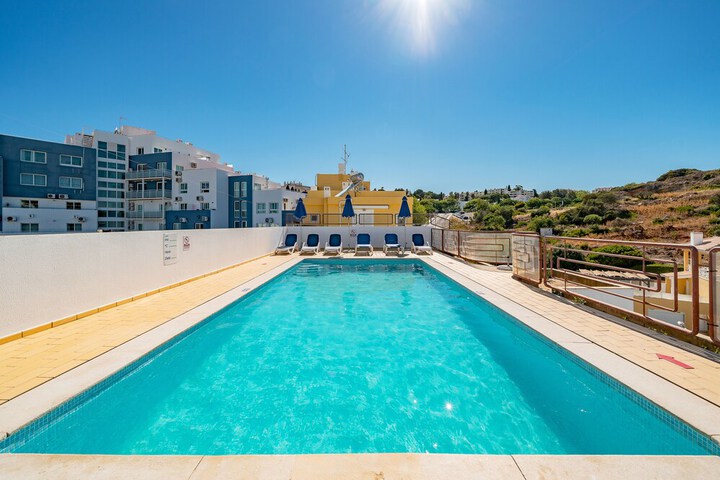 Pool Hotel