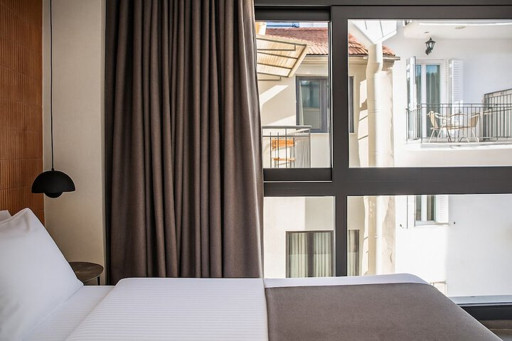 Room 34 of 119