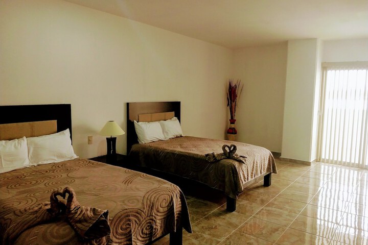 Room 9 of 42