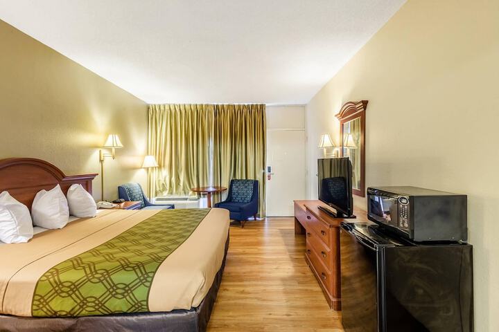 Room 22 of 29