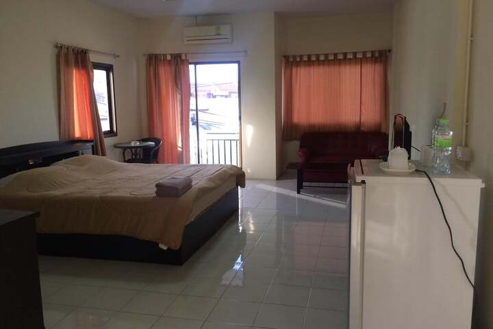 Room 19 of 36